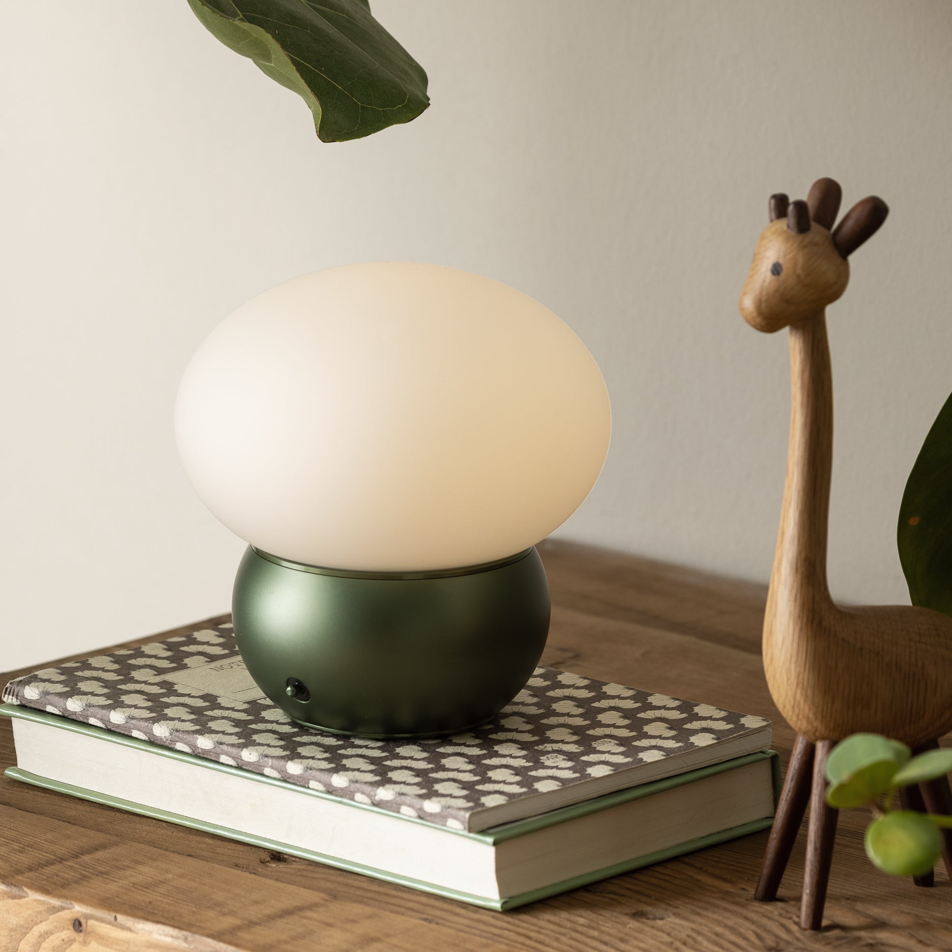 Cocoon LED bordlampe